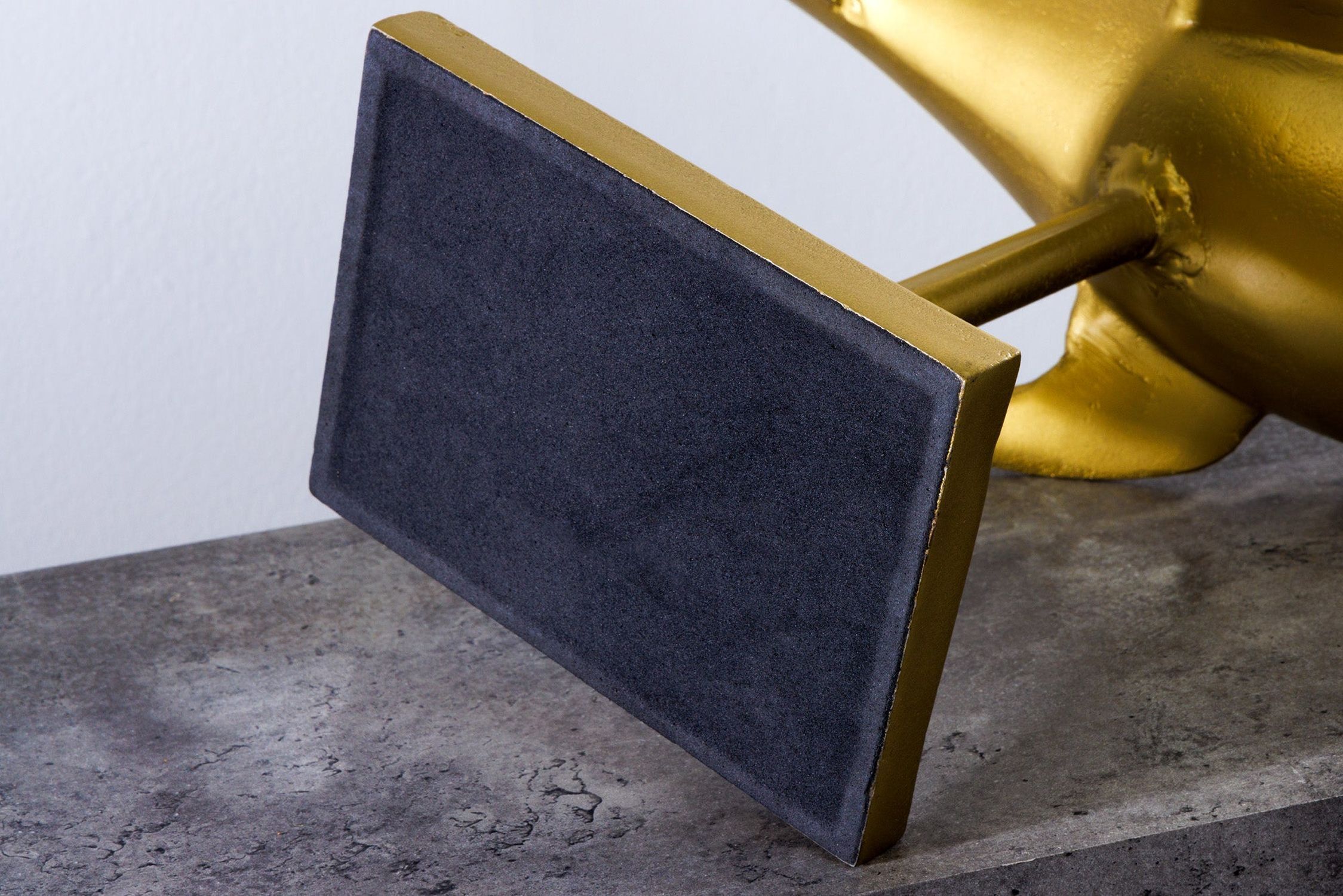 Statue décorative en métal Requin Poisson en or 103 cm de long fait main Drinnen, Innenarchitektur