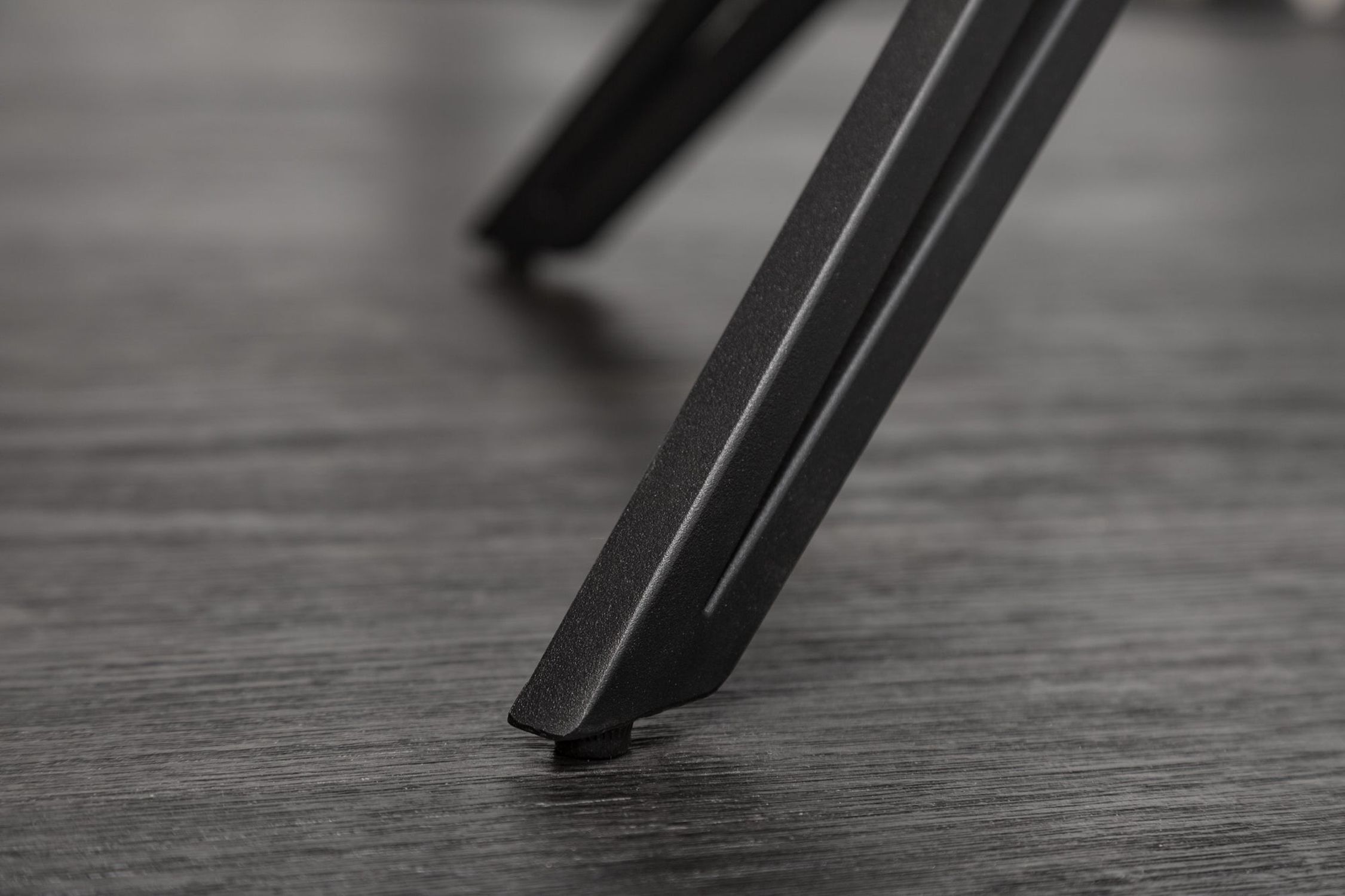 Chaise pivotante velours métal marron noir L : 58 cm avec dossier Chaise pivotante velours métal marron noir L : 58 cm avec dossier