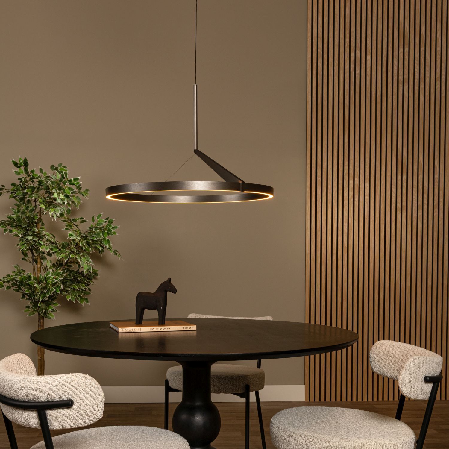 pendant light, ring lamp, schwarz, runder, Esstischraum