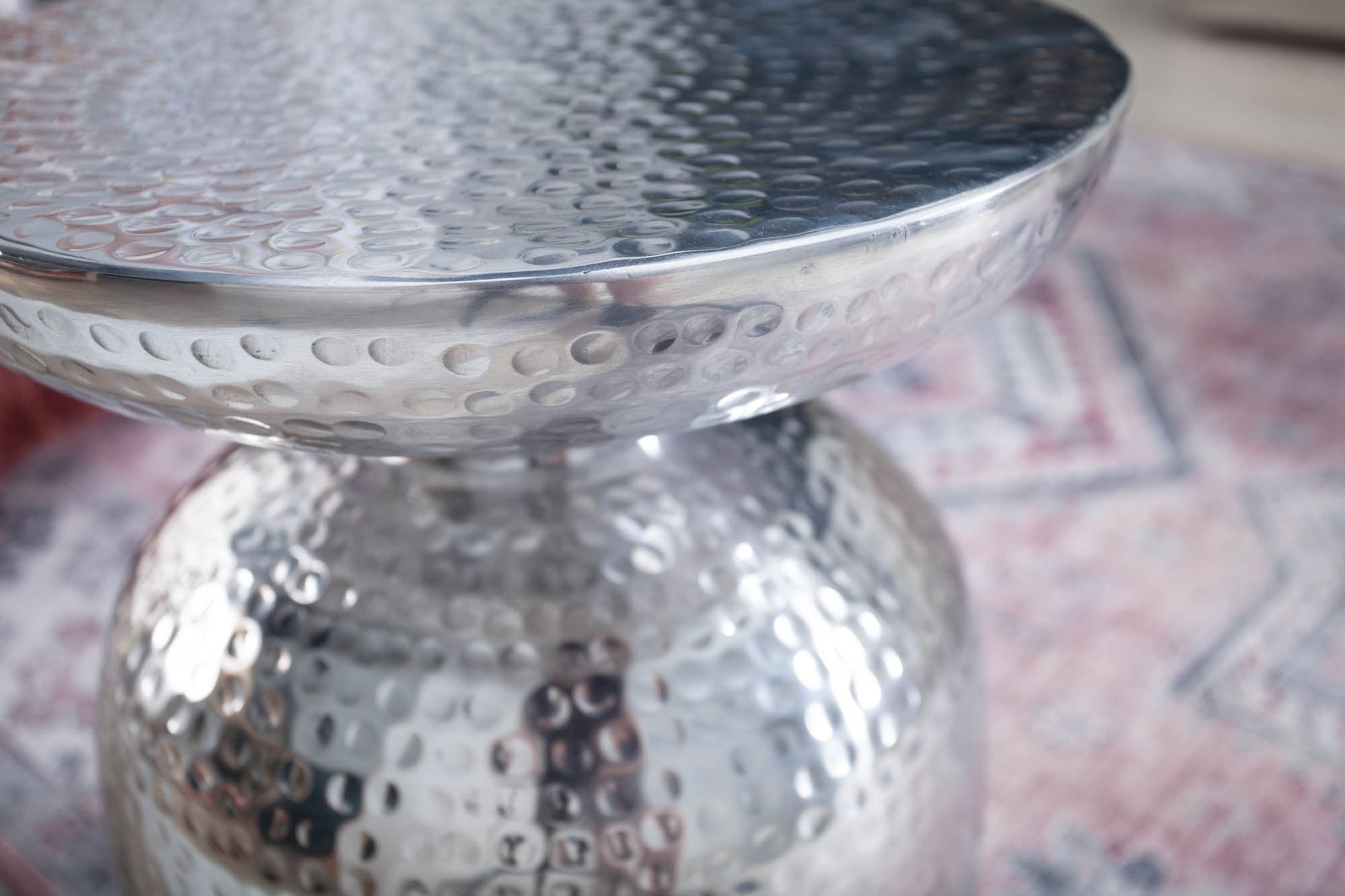 Table d'appoint en métal argenté 36x36 cm artisanale Moebel, Tabelle, Tischplatte, Krug, Band