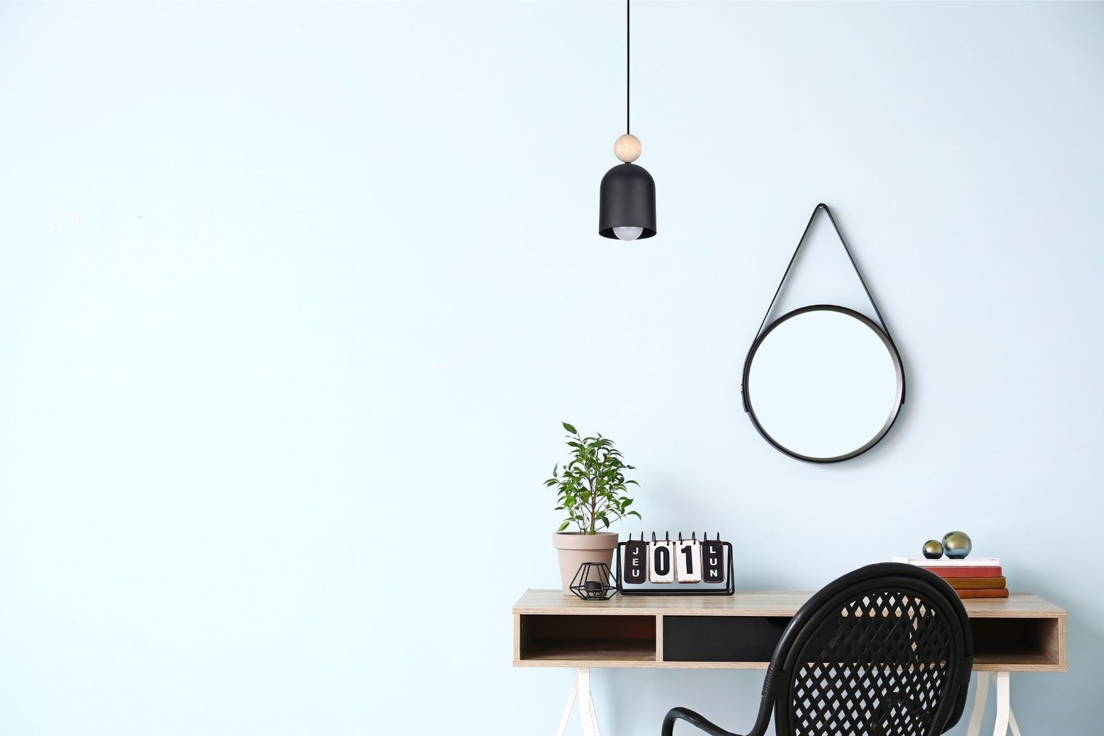 Pflanze, Innenarchitektur, Lampe, Tabelle, Wand