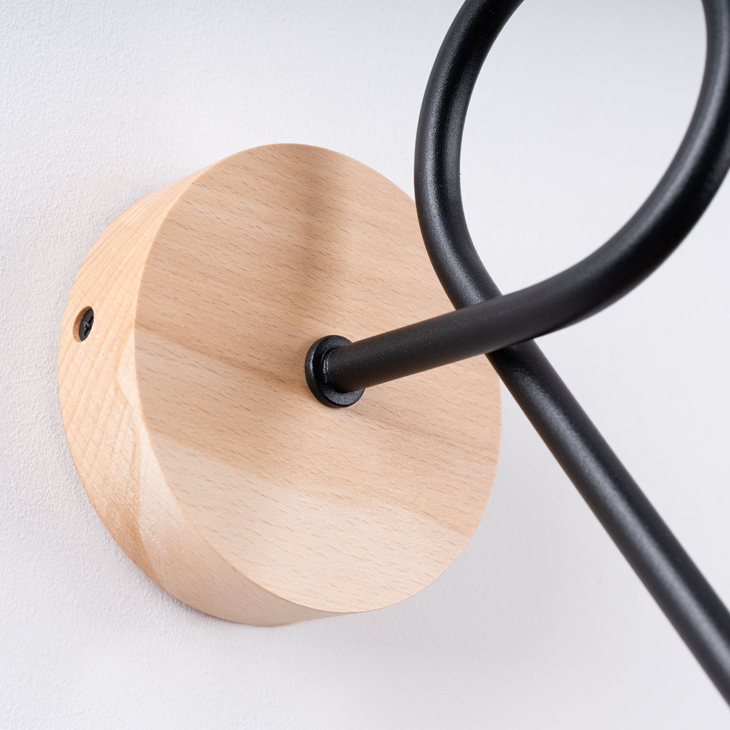 Wandlampe, Holz, Rundholz, Metallstange, Wandmontage