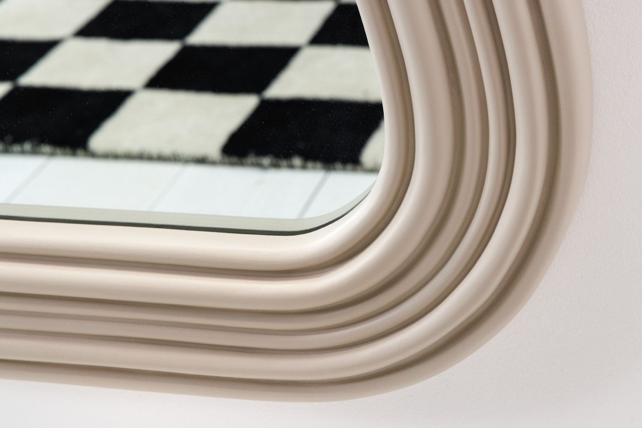 Miroir mural Moderne Greige H : 100 cm design asymétrique Dekoration für Zuhause, Teppich