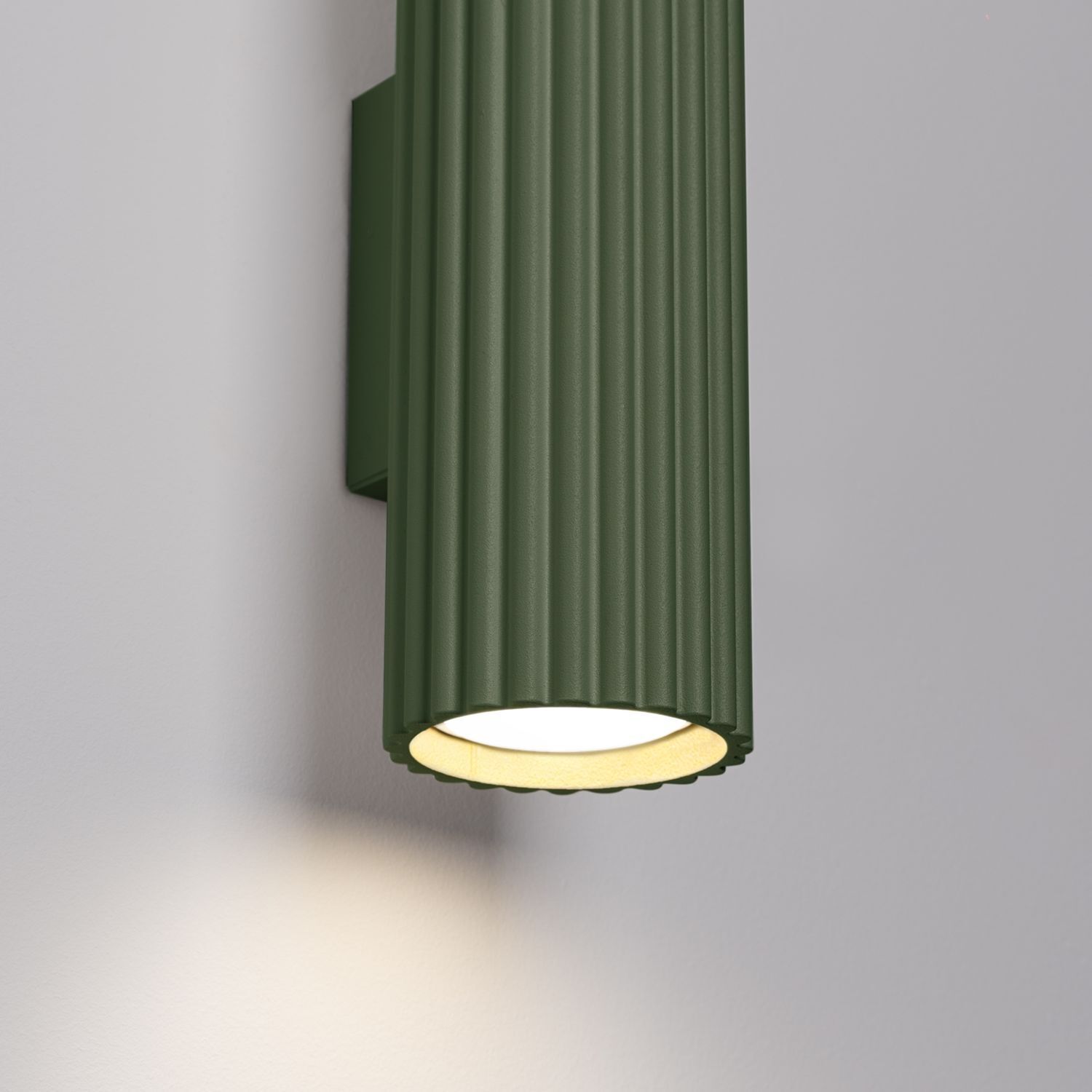 Applique intérieure petite H : 20 cm Vert GU10 2 flammes Up Down