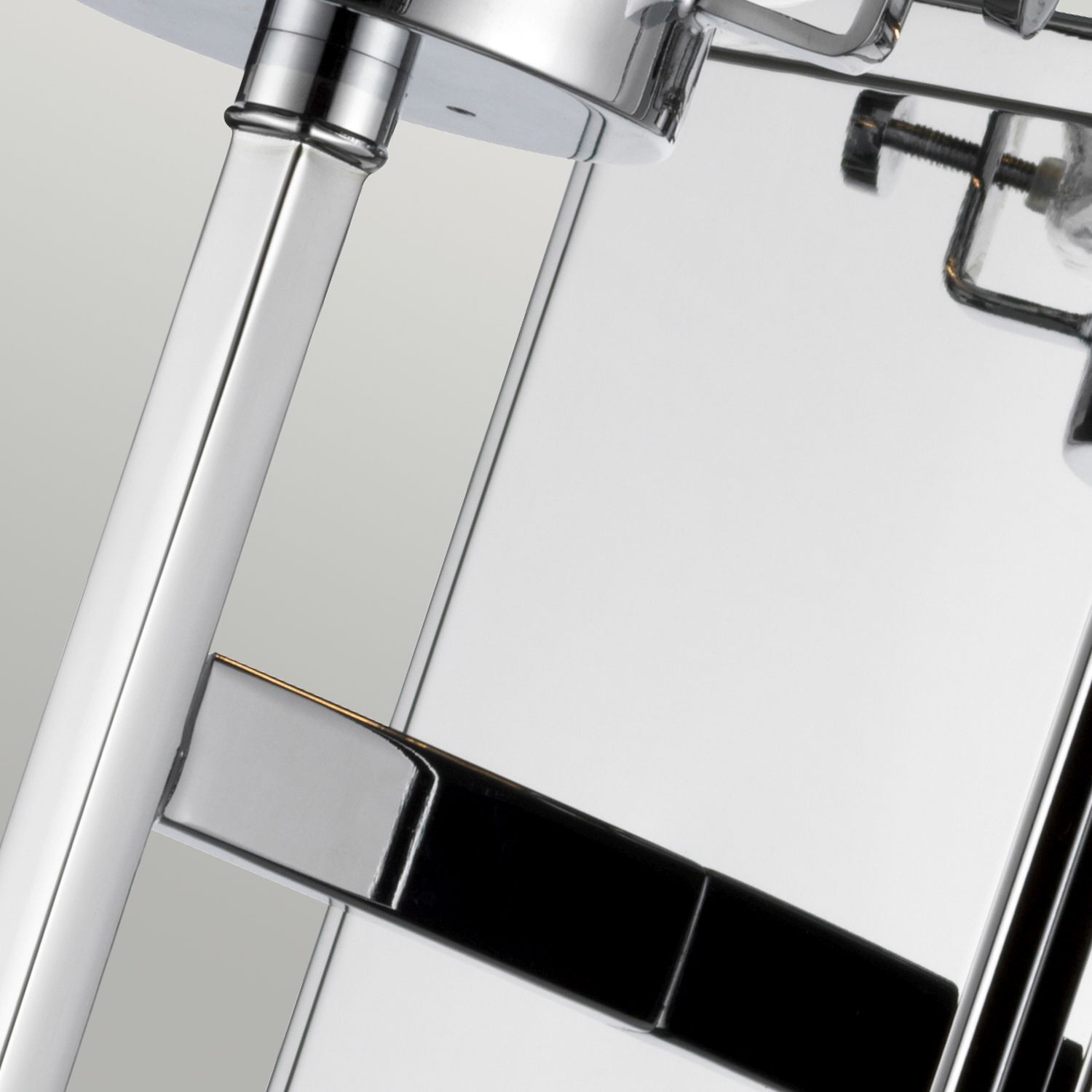 Applique salle de bain chrome 56 cm de haut E27 IP44