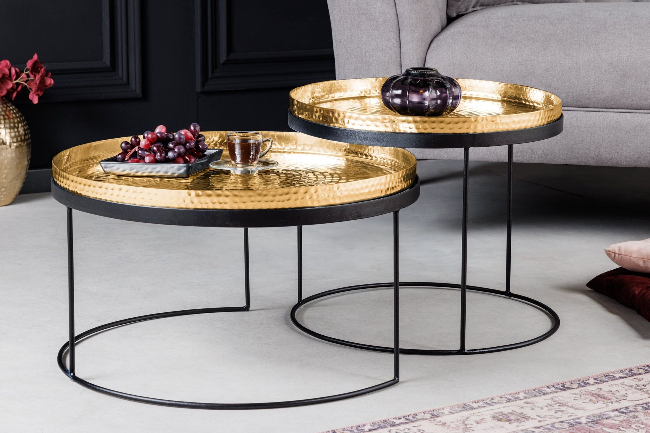 Couchtisch 2er Set in Gold Schwarz mit Tabletts Handarbeit Kaffeetisch, Mobiliar, Tabelle, Tischplatte, Tasse