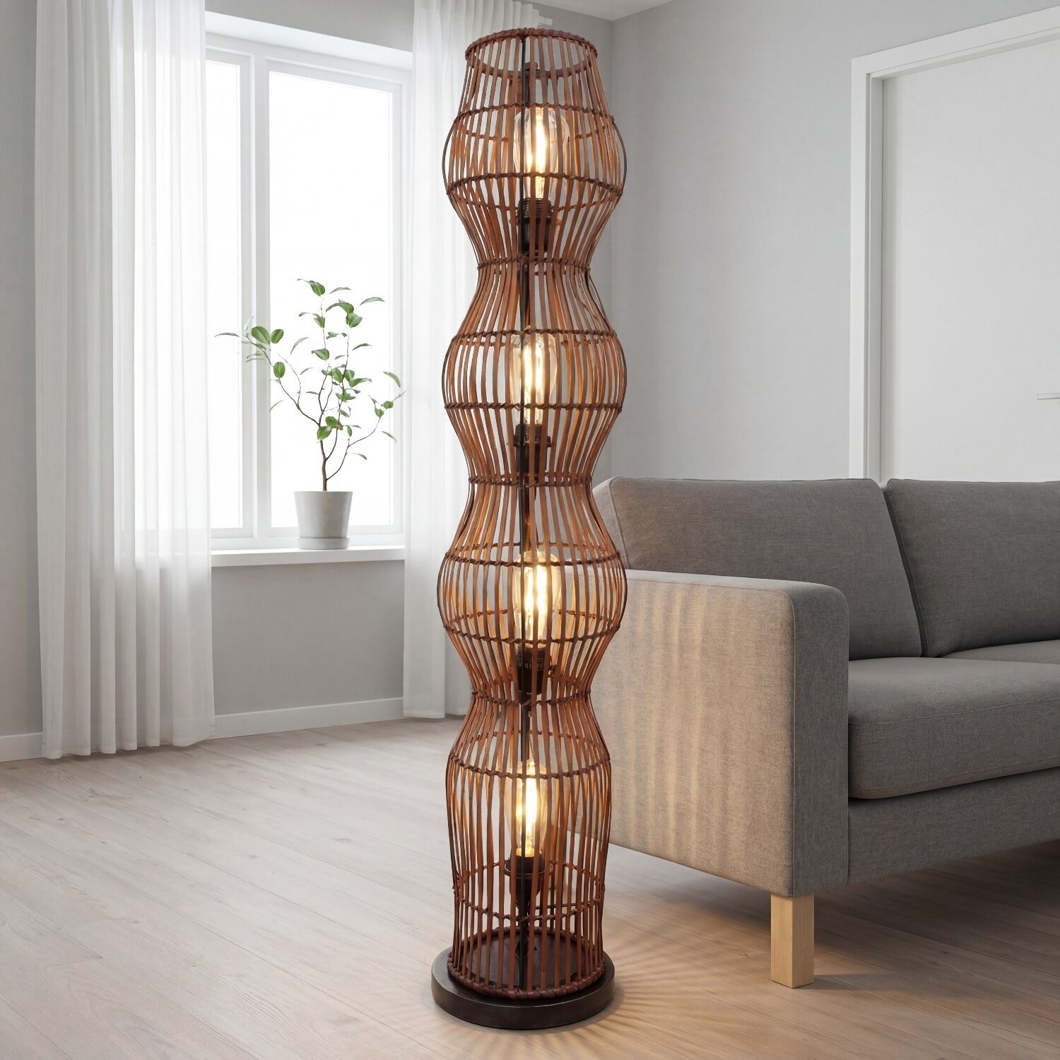 Stehlampe, Standlampe, gewebte Lampe, Rattanlampe, neutrale Dekoration