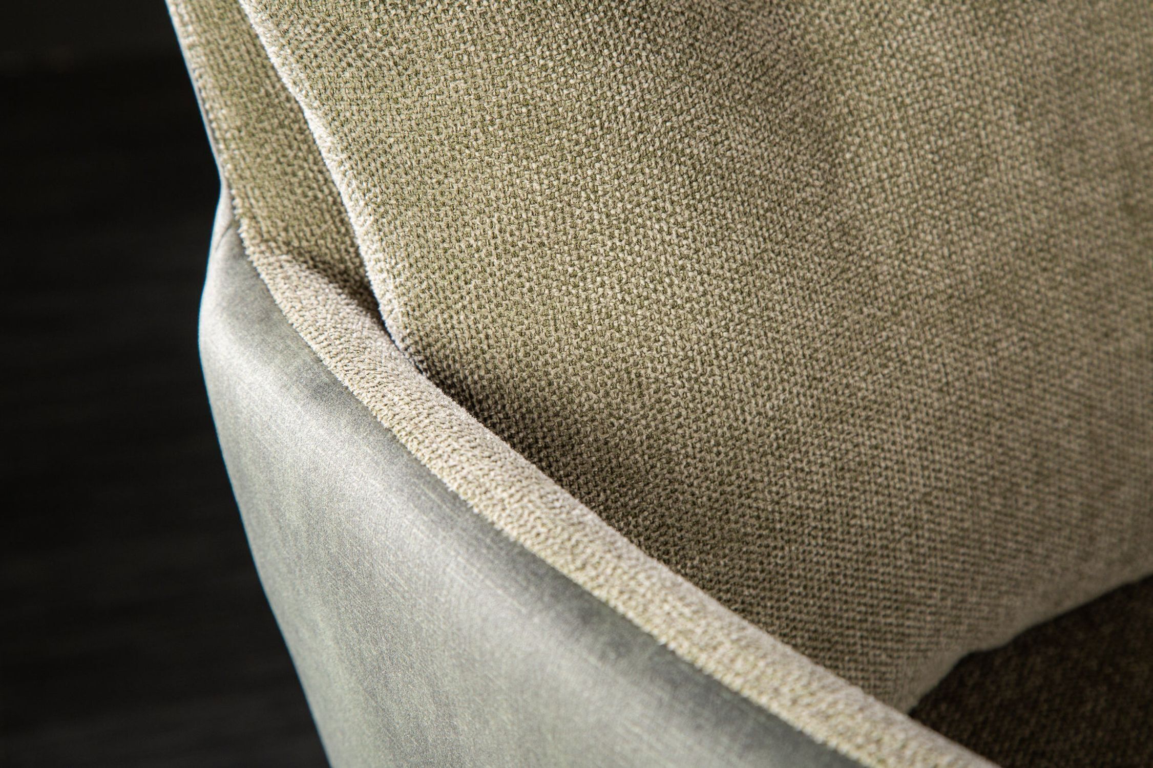 Drehstuhl Samt Metall Olivgrün Schwarz ohne Rollen LATVIA Drehstuhl Samt Metall Olivgrün Schwarz ohne Rollen LATVIA