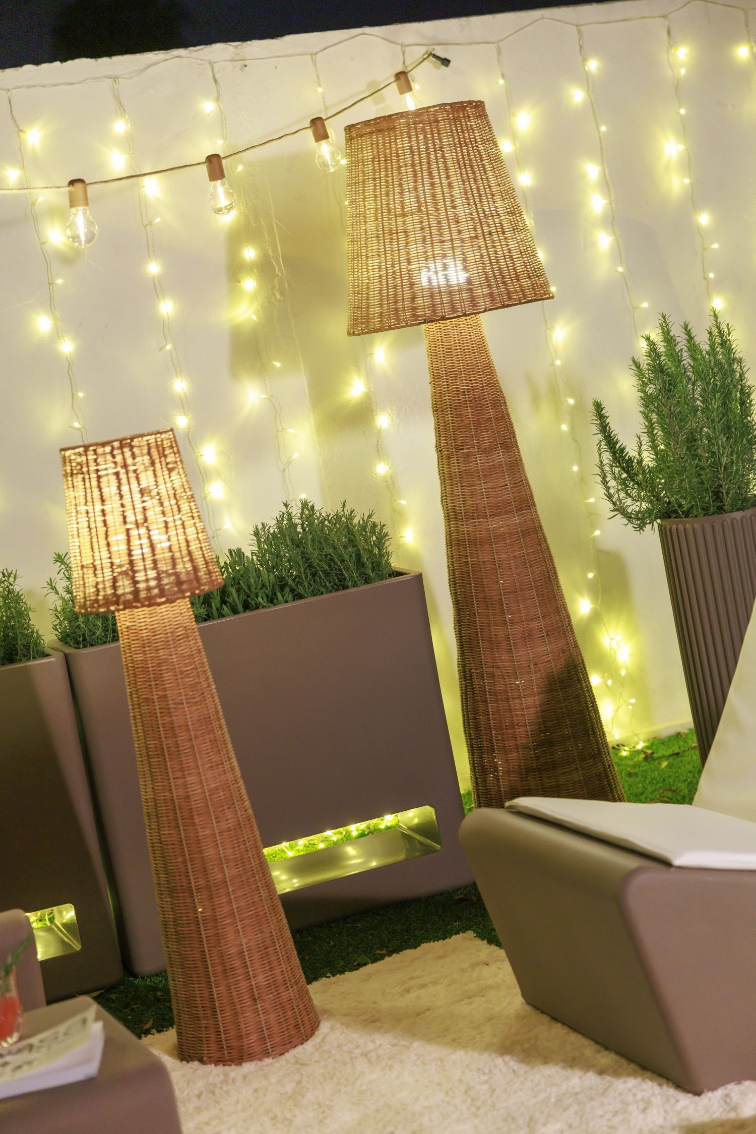 LED Akku Stehlampe dimmbar IP54 3000 K 109 cm Rattan Lampen, Rattan, Stehlampe, Gartenbeleuchtung, Sitzbereich