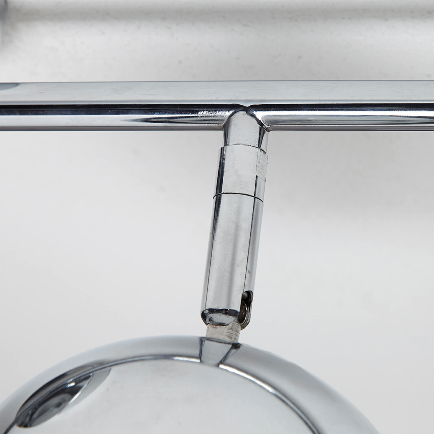 Stylischer Deckenstrahler Chrom Retro lang E14 Handlauf, Sinken, Waschbeckenhahn