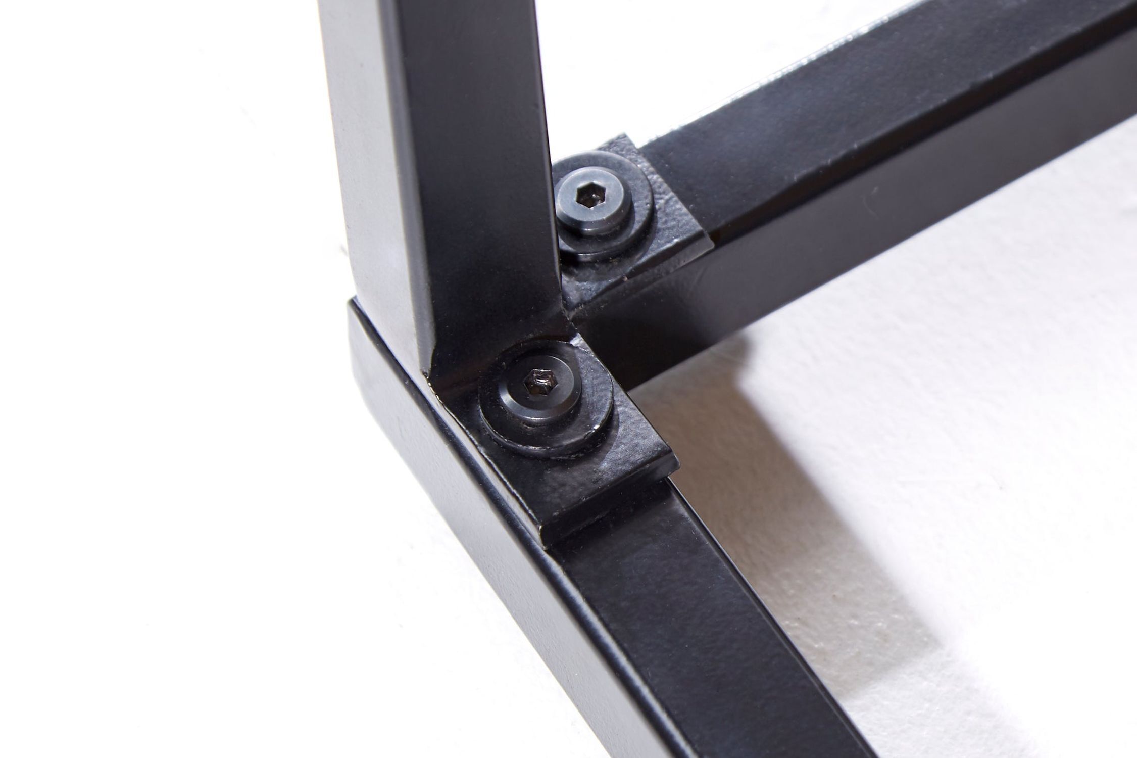 Table d'appoint mangue bois métal 60 x 60 cm Table d'appoint mangue bois métal 60 x 60 cm