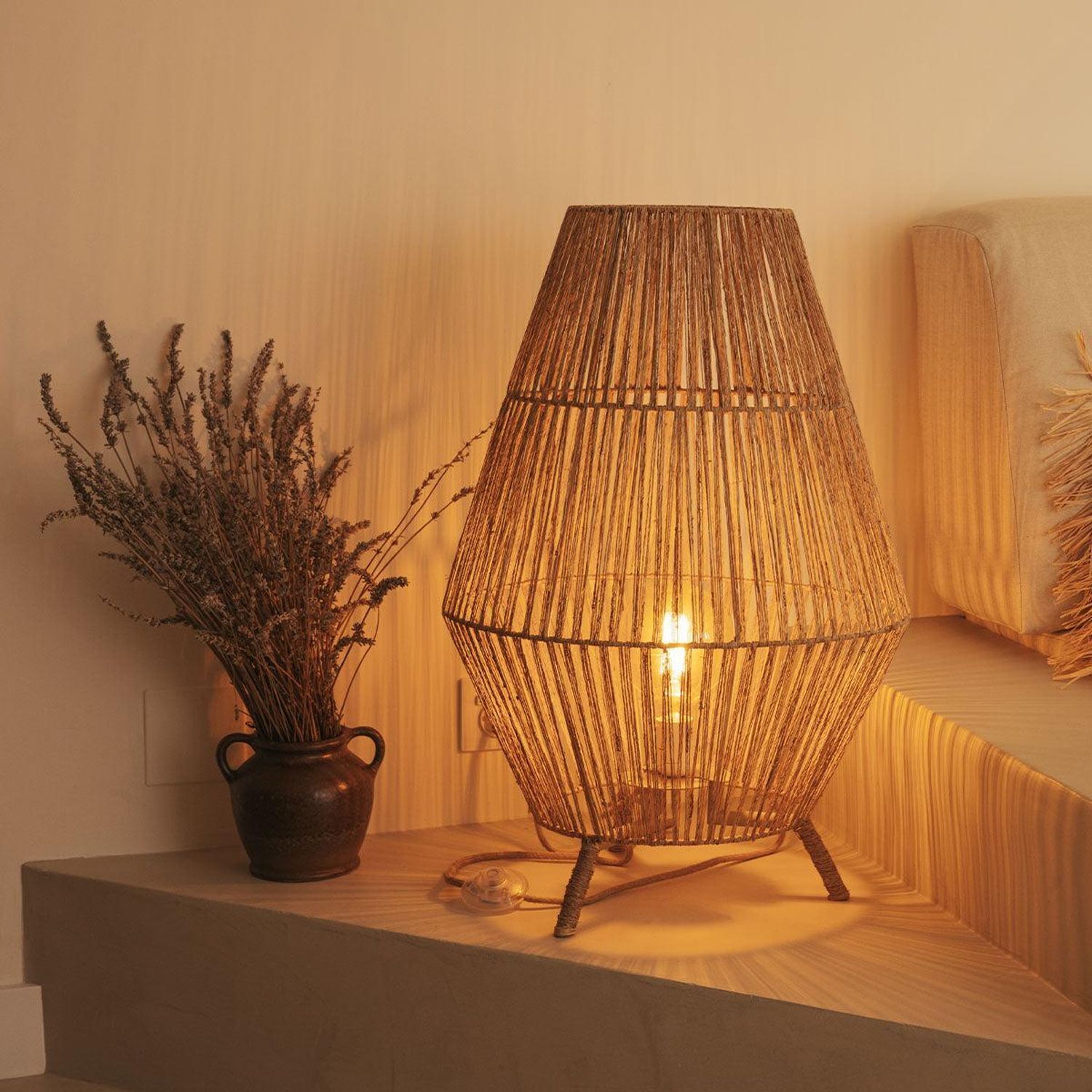 Tischleuchte Rattan H: 72 cm E27 groß Dreibein Boho Lampe