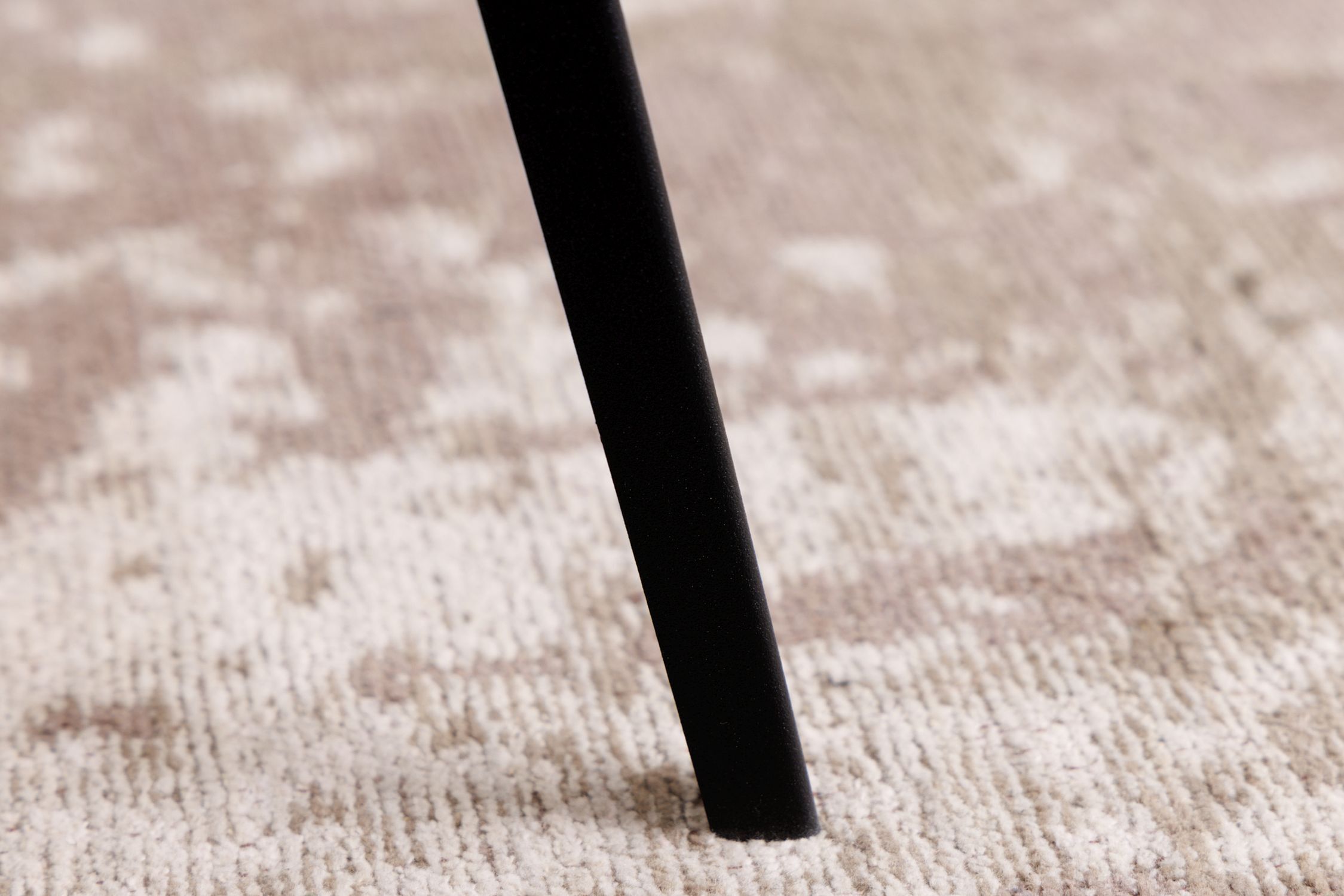 Lampadaire tripode bois plastique tressage viennois E27