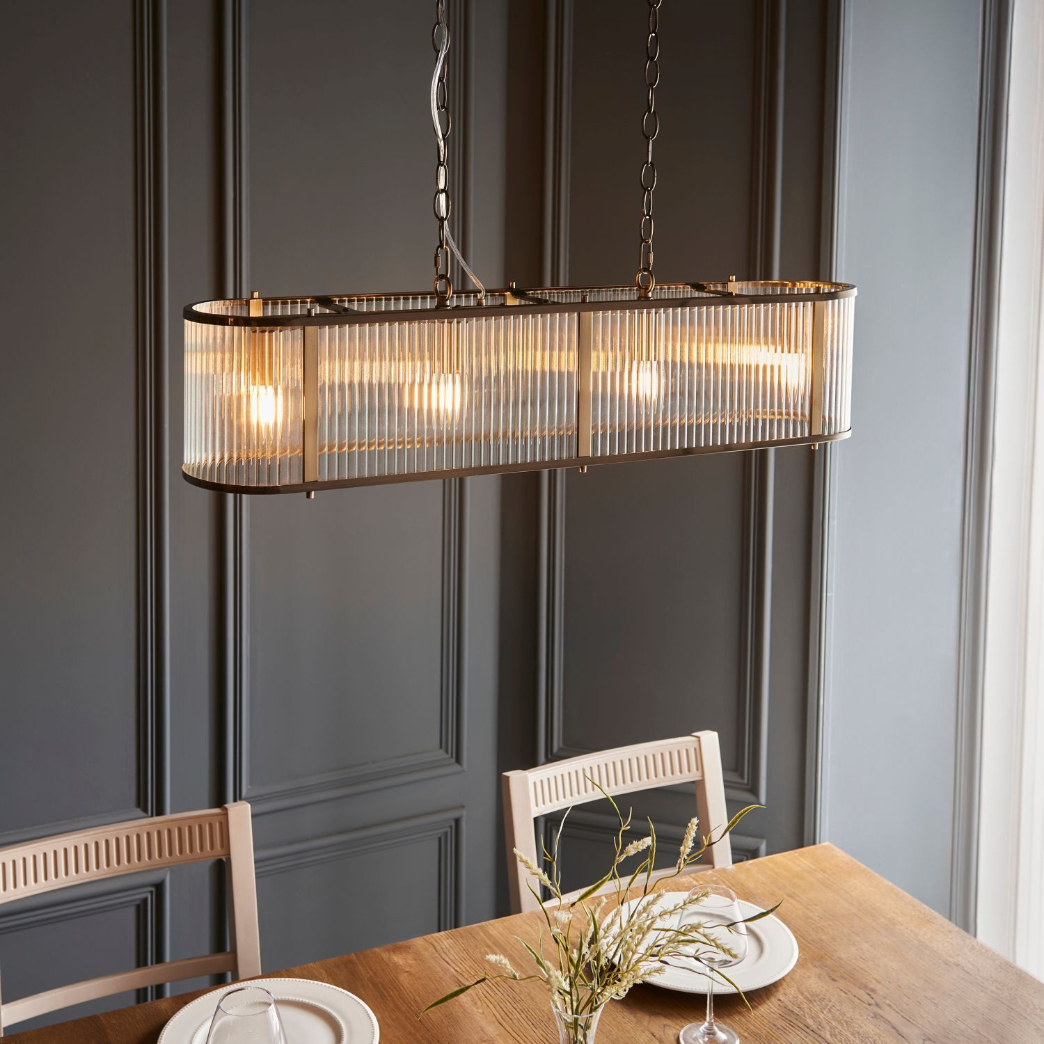 Lampe, Innenarchitektur, Kronleuchter, Tabelle, Tischplatte