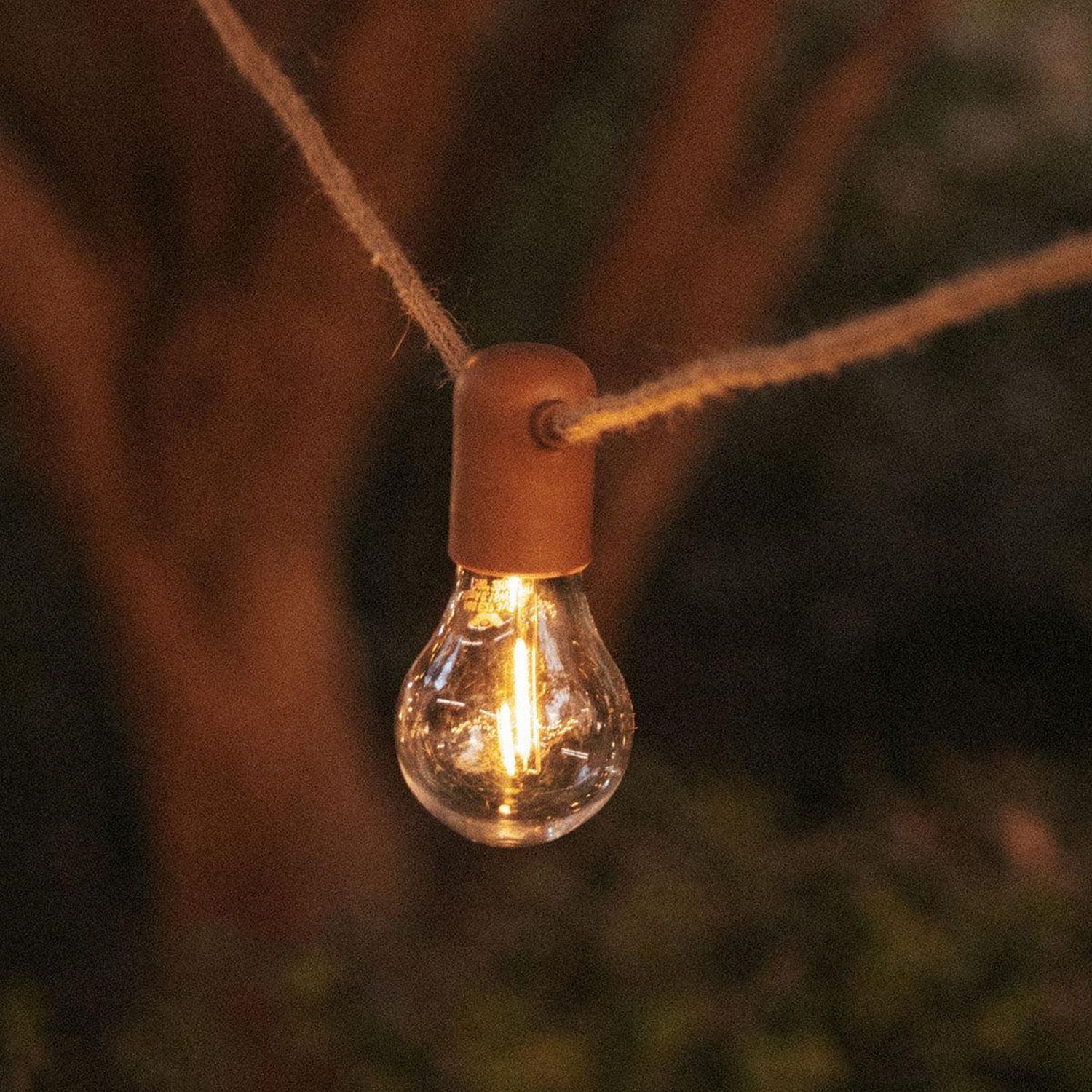 LED Außenlichterkette 5m 10x E27 IP44 2700 K mit Stecker Licht, Glühbirne