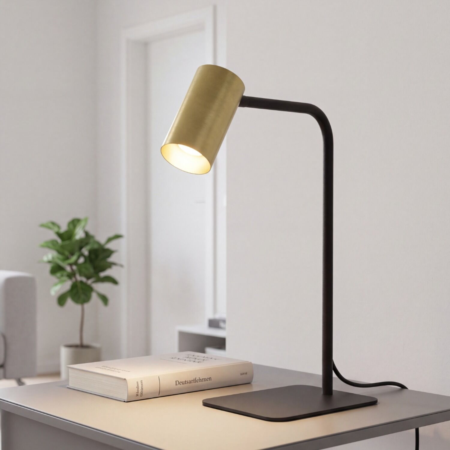 tischlampe-schreibtischlampe-moderne-tischleuchte-colene-1x-gu10-max.-10w-schwarz-messing-metall-messing-le55591-02 Tischleuchte, Stehleuchte, Brass Farbton, Schwarz Metall, Lichtquelle