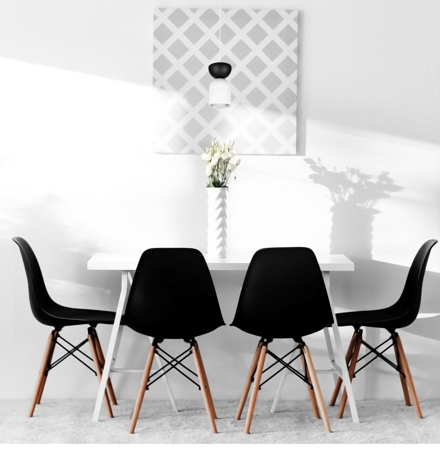 Esstisch, Stühle, Holzbeine, Schwarz, Deko