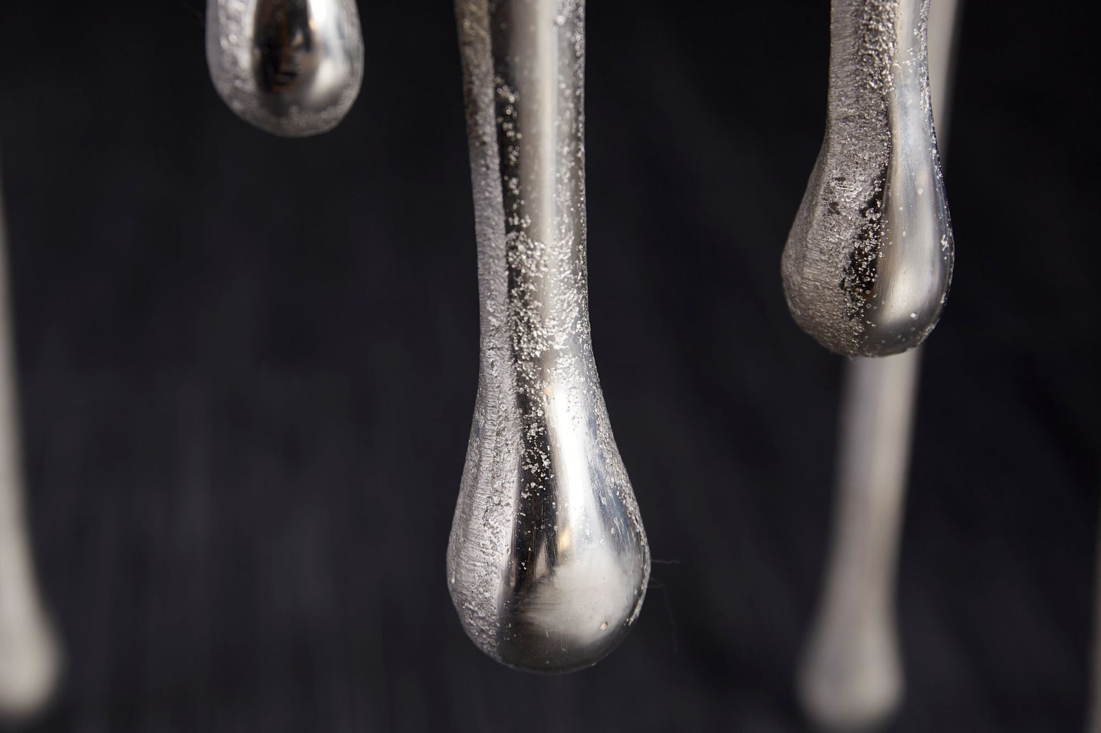 Beistelltisch Aluminium in Silber 37 x 37 cm Eis, Draußen, Besteck, Löffel, Natur