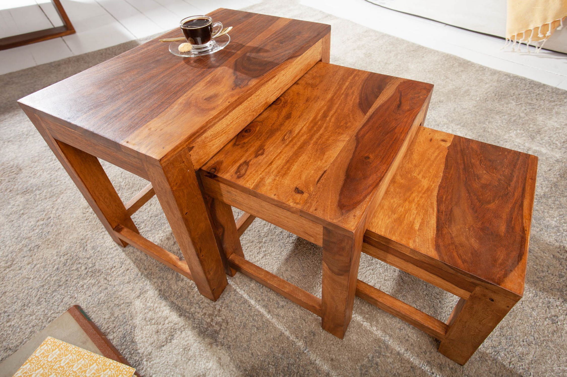 Beistelltisch 3er Set Sheesham Holz in Natur Beistelltisch 3er Set Sheesham Holz in Natur