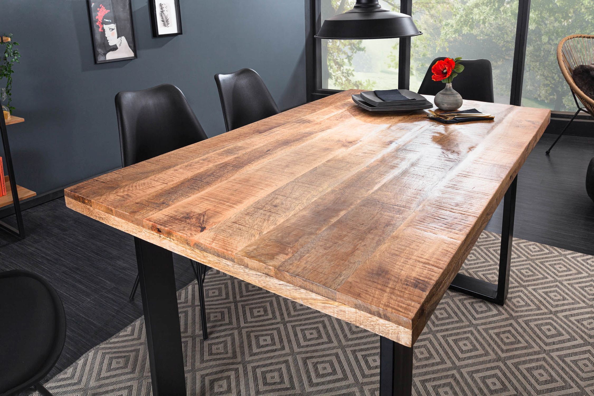 Table de salle à manger mangue bois métal 140 x 80 cm piétement traîneau