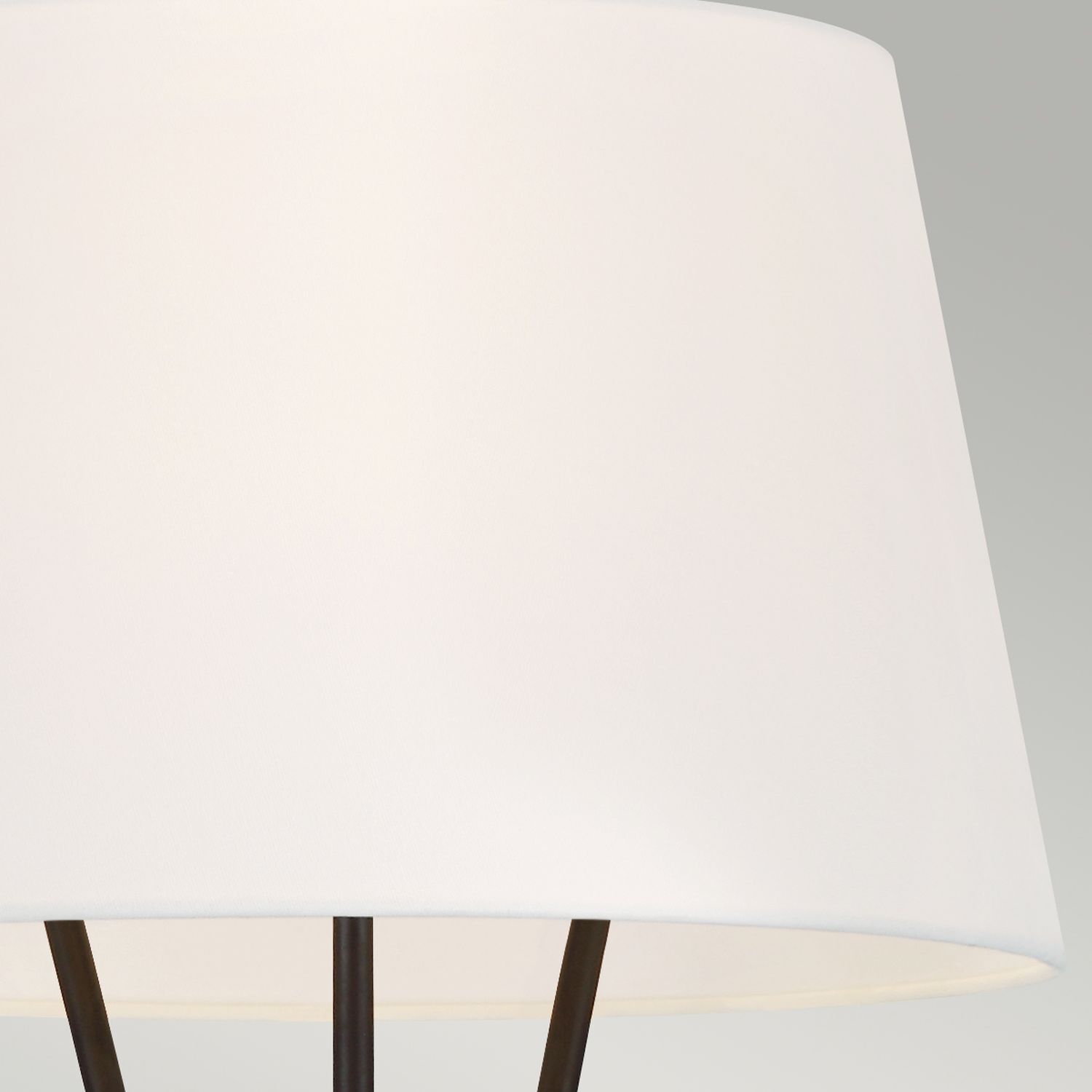 Lampadaire tripode en rouille blanc 140cm petit métal tissu Lampe, Lampenschirm