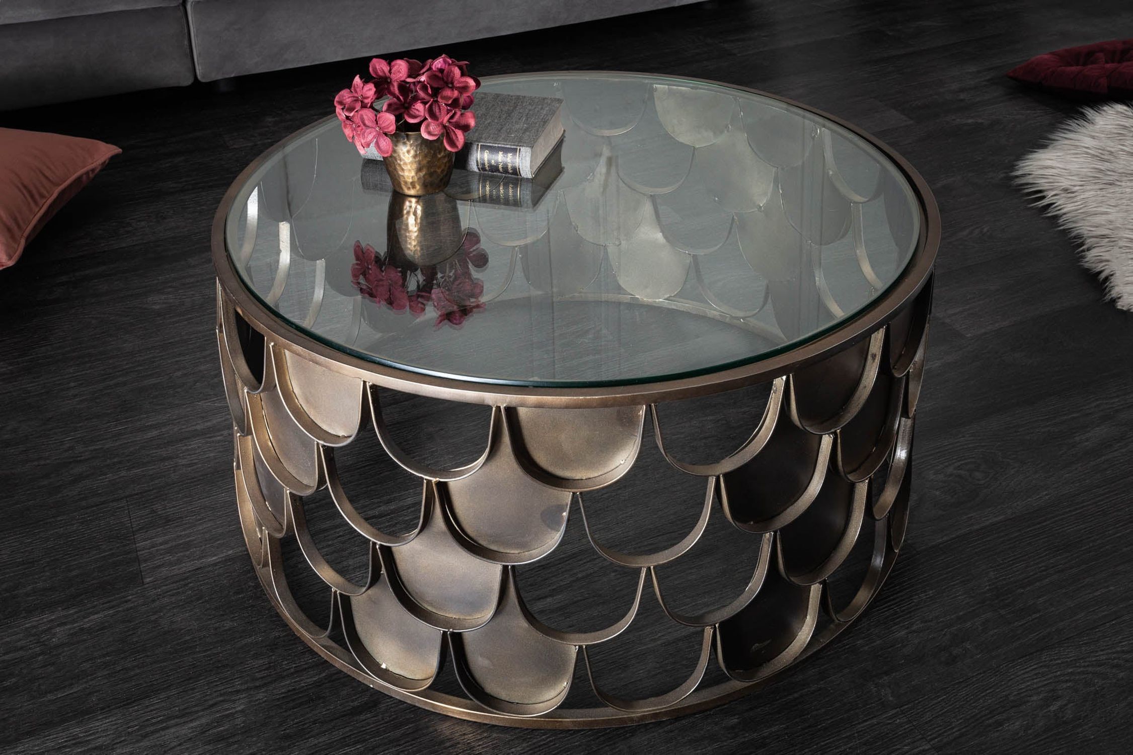 Table basse en verre trempé métal en laiton antique 60x60 cm Table basse en verre trempé métal en laiton antique 60x60 cm