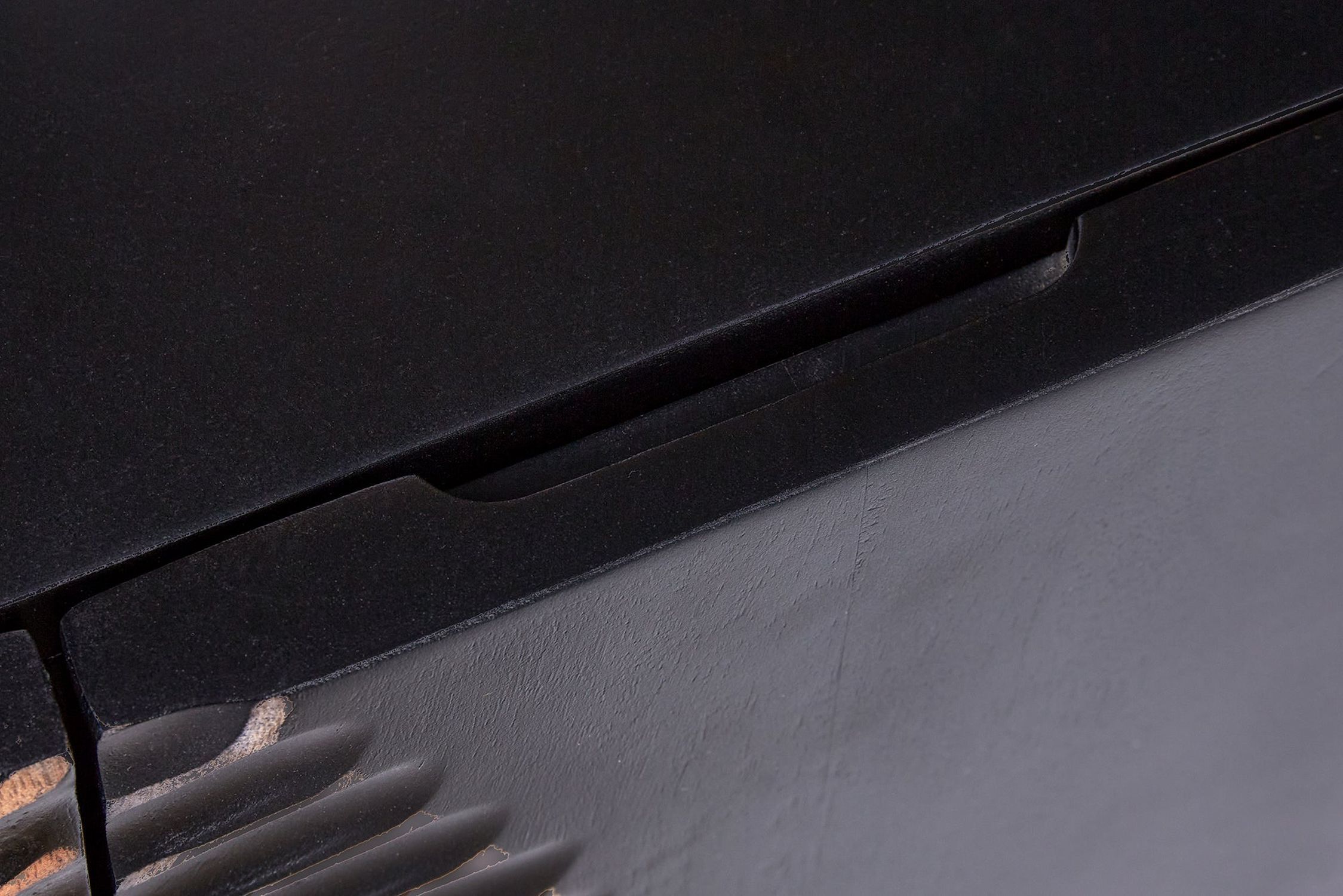 Buffet suspendu noir or 177 cm ornementation artisanale bois Auto, Auto — Exterieur, Kratzer am Auto, Transport, Fahrzeug