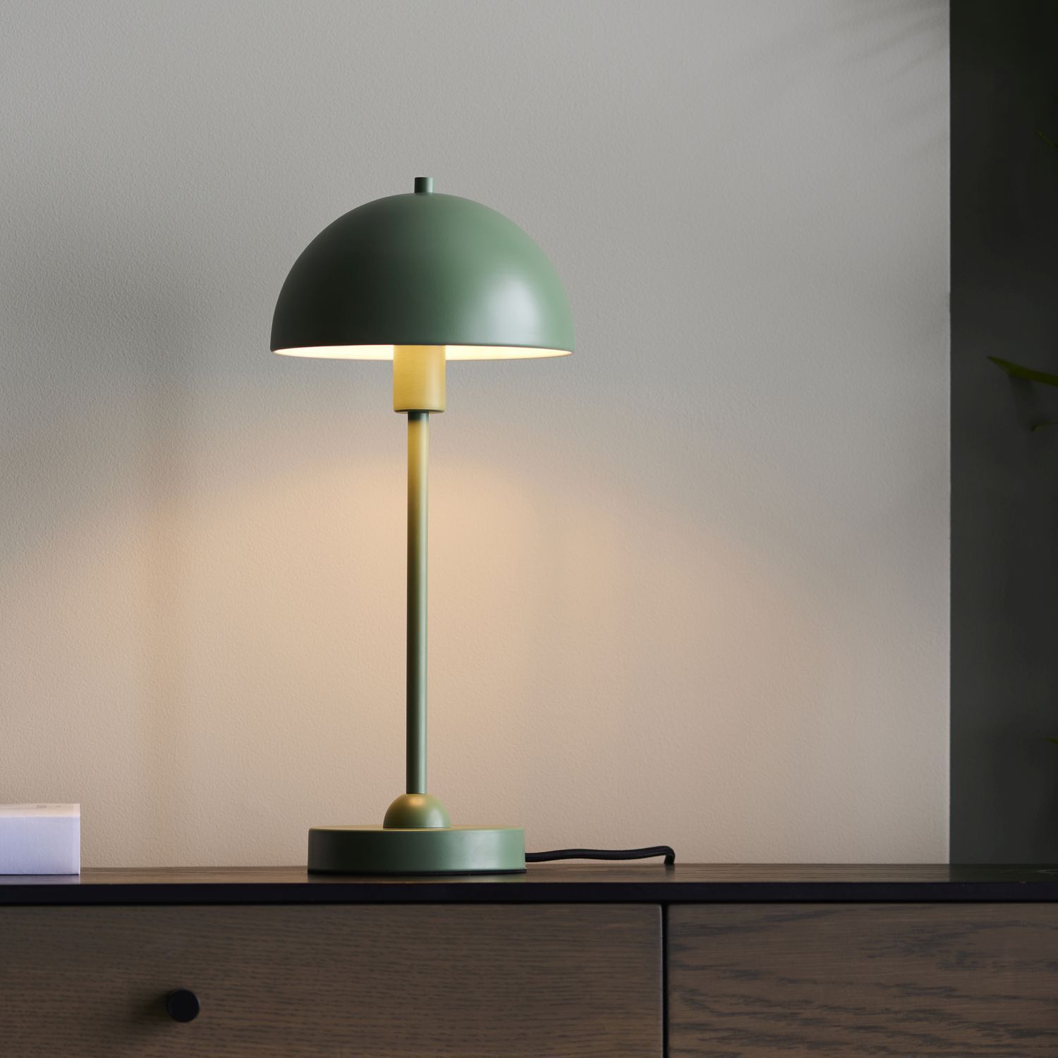 Lampe champignon métal 41 cm de haut vert menthe E14 Bauhaus