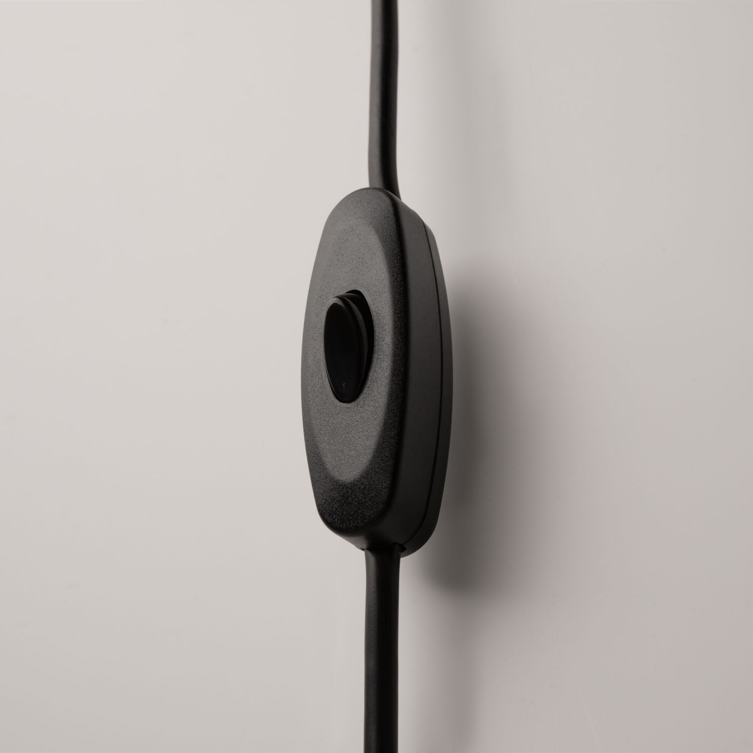  Zugkordel, Inline-Schalter, schwarz, runder Rahmen, Kordelbedienung