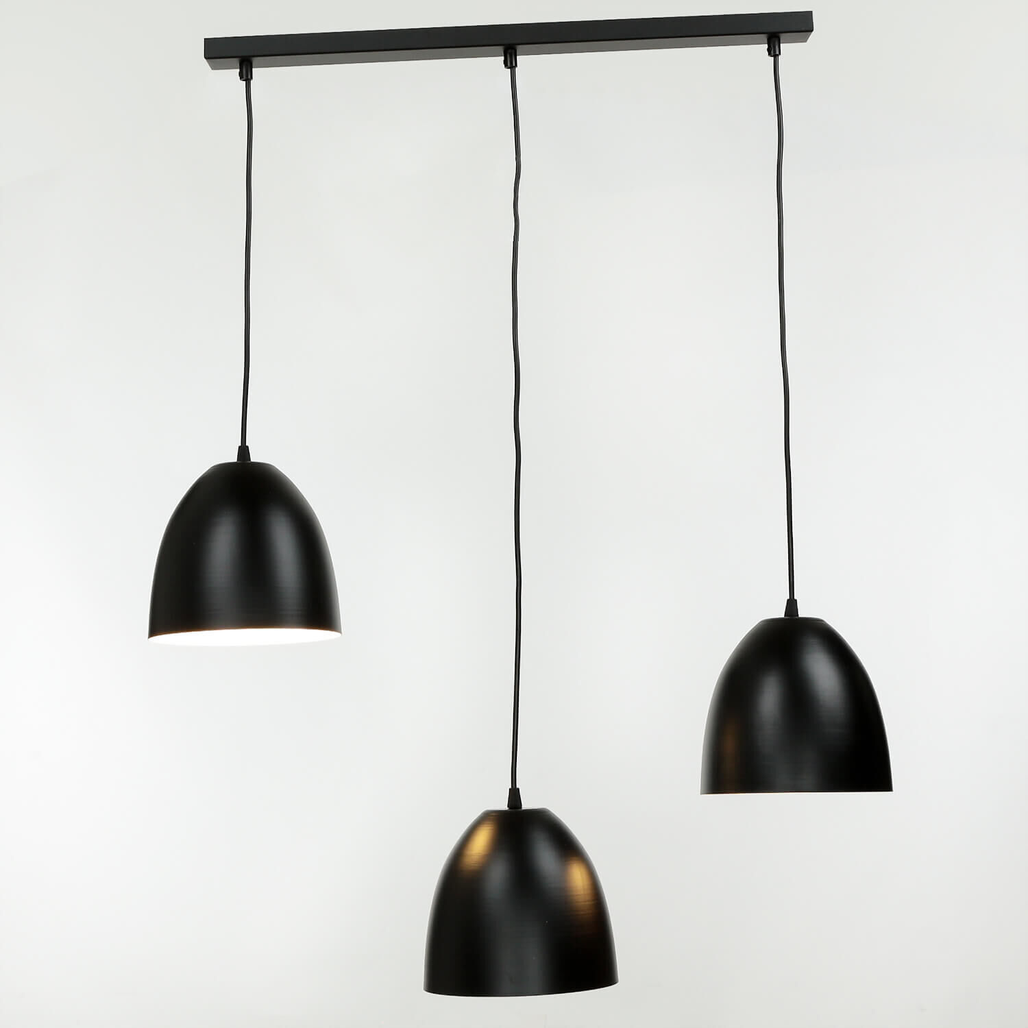 Suspension ANNIE noir 3 flammes oblongues