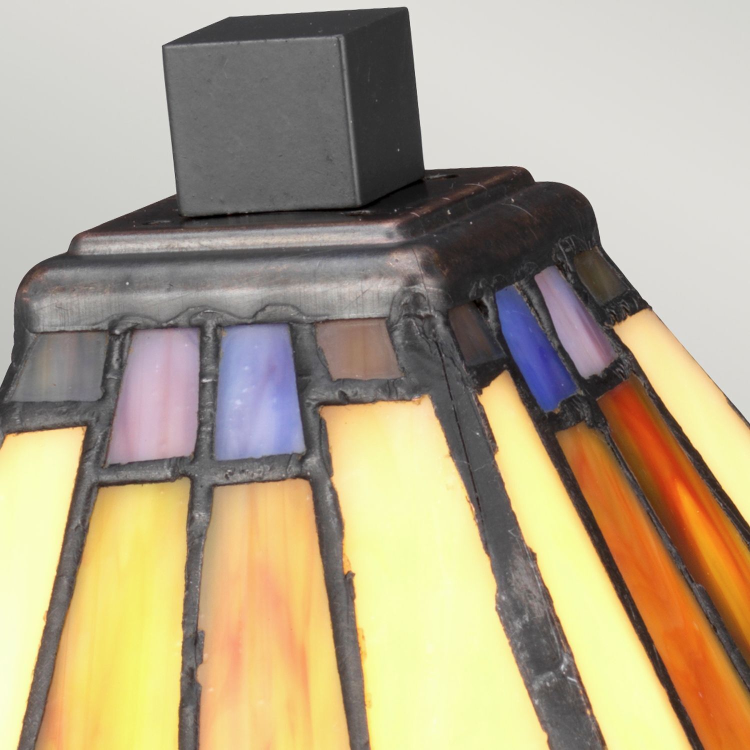 beleuchtung-tischleuchte-tischlampe-liliva-1-flammig-bronze-antik-gelb-tiffany-stil-369-3 bediente_openai