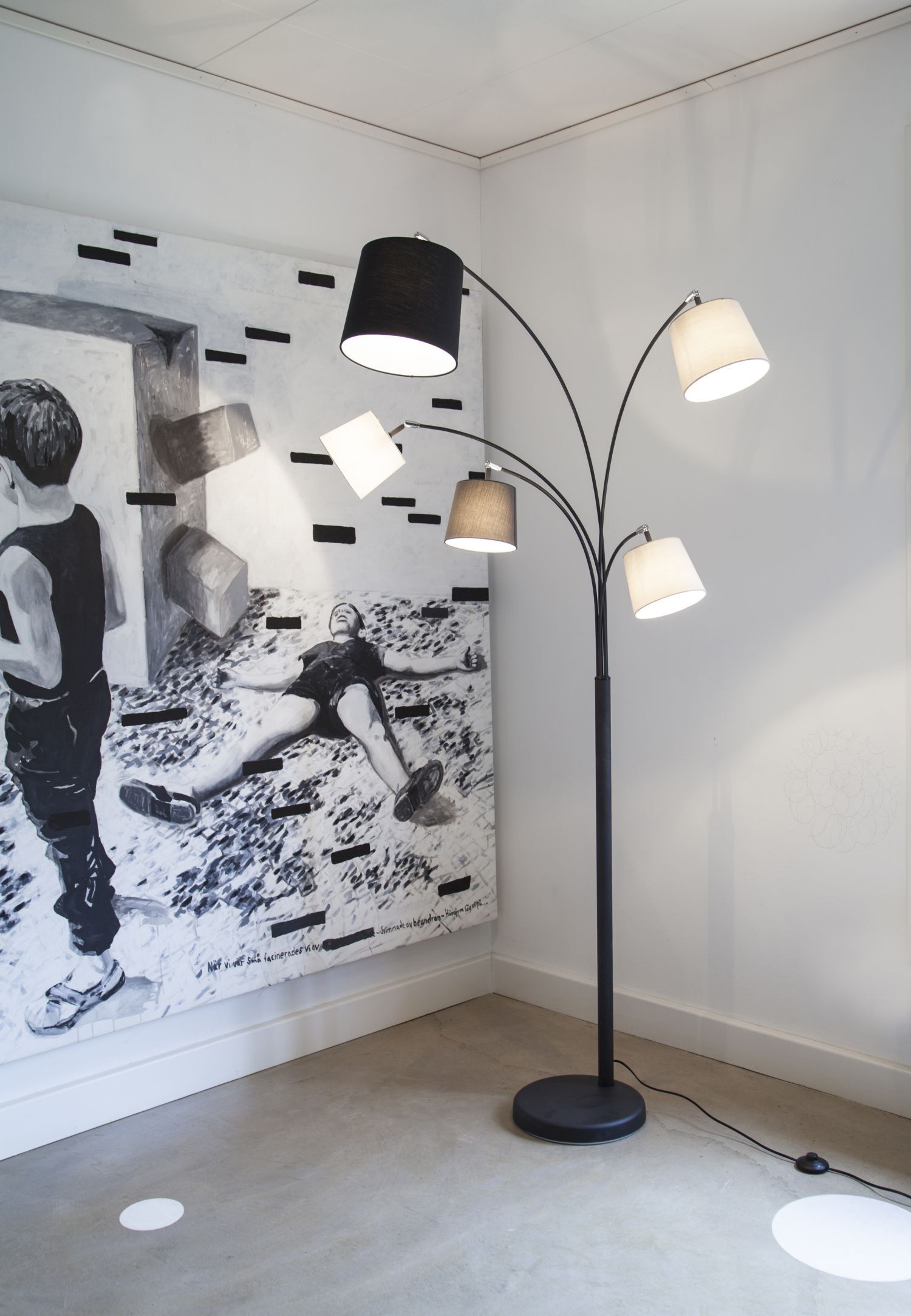 Lampe de sol grande 200 cm 5 flammes E14 orientables Lampe, Person, Stehlampe, Schuhwerk, Schuh