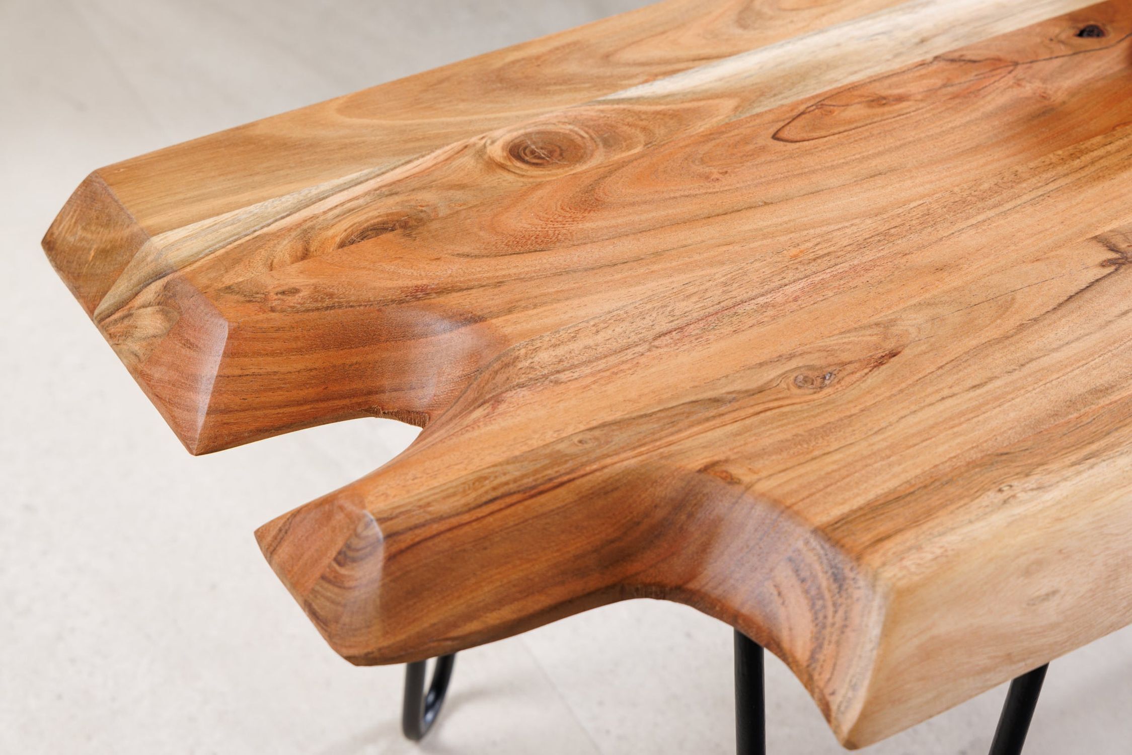 Table basse en bois d'acacia métal 100x41 cm (LxlxH) artisanale Hartholz, Holz, Gebeiztes Holz, Innenarchitektur, Tischplatte