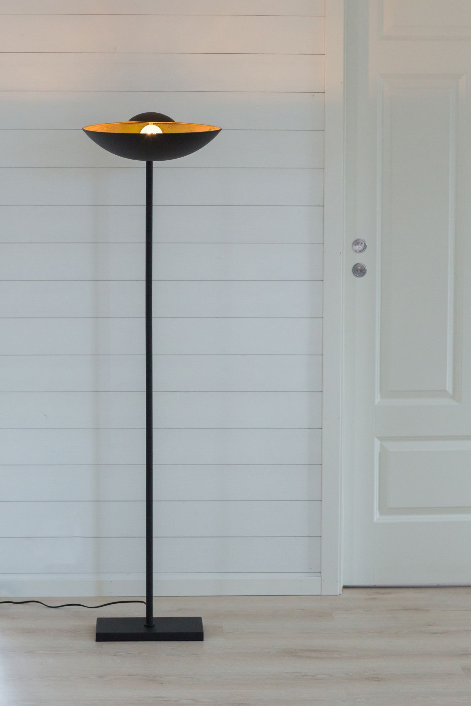 Lampe, Stehlampe