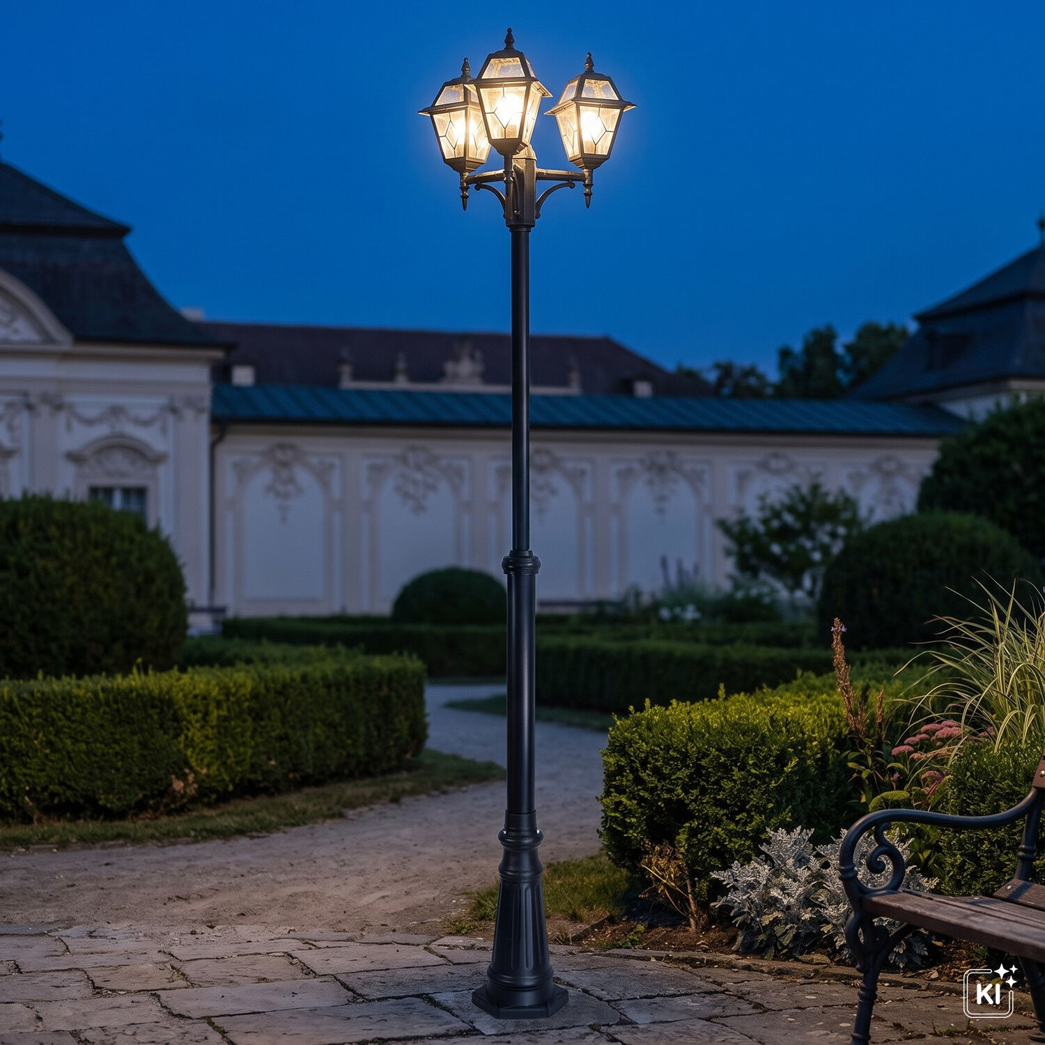 Laterne, Straßenlampe, Außenbeleuchtung, Gartenlampe, schwarzer Stiel