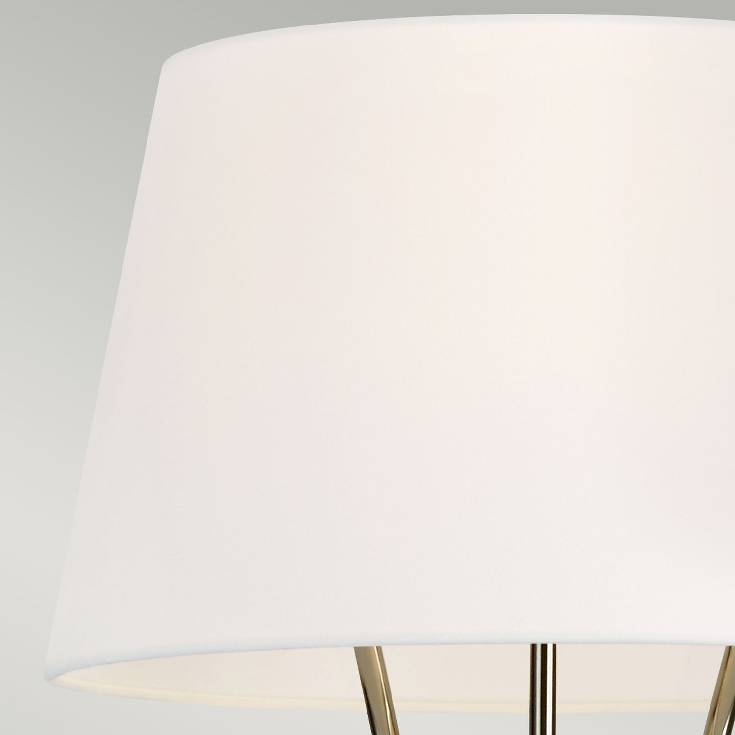 Stehleuchte Dreibein 140 cm klein Metall Stoff Modern