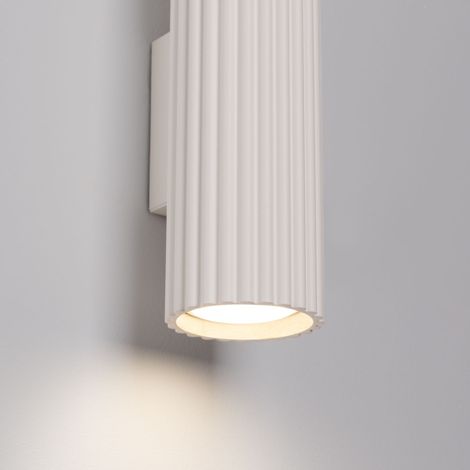 Up Down Applique H : 30 cm Crème GU10 2 flammes oblongues